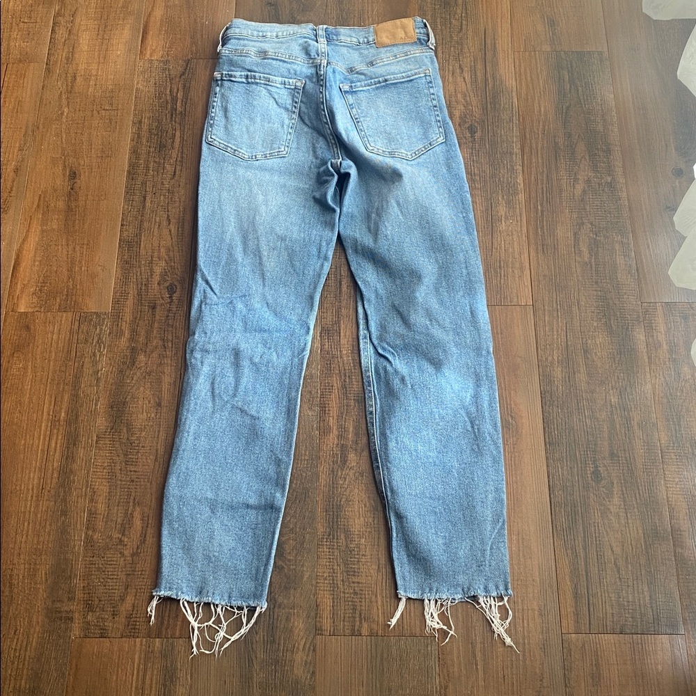 Aeropostale Women's Straight mom Leg Jeans - Medium Blue - Picture 5 of 10